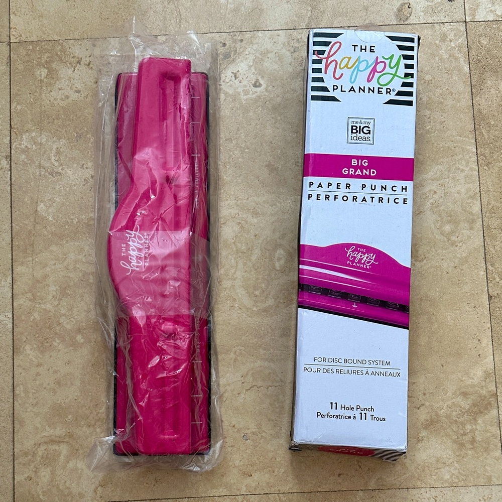 The Happy Planner Fuchsia Paper Punch